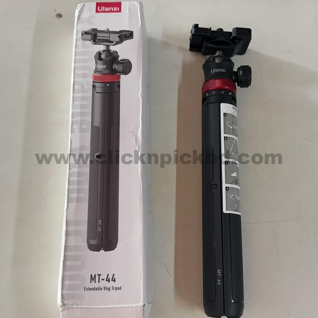 Ulanzi MT44 Extendable Vlog Tripod With 360° Ball Head – Black Color - Image 4